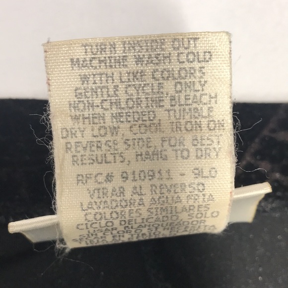 Kathie Lee Beautiful Soft Black Skirt - Picture 5 of 5